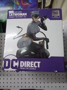 MCFARLANE DC DIRECT DESIGNER SERIES CATWOMAN BY STANLEY ARTGERM LAU STATUE - Picture 1 of 1