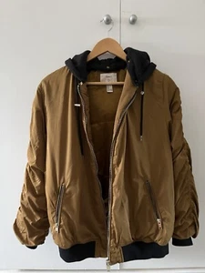 Forever 21 puffer jacket with removable hood - Picture 1 of 14