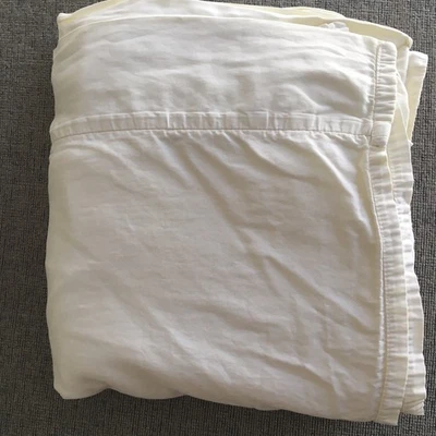 Select Comfort King Flat Sheet 100% Pima Cotton 310-TC Light Pale Yellow - Image 1 of 3