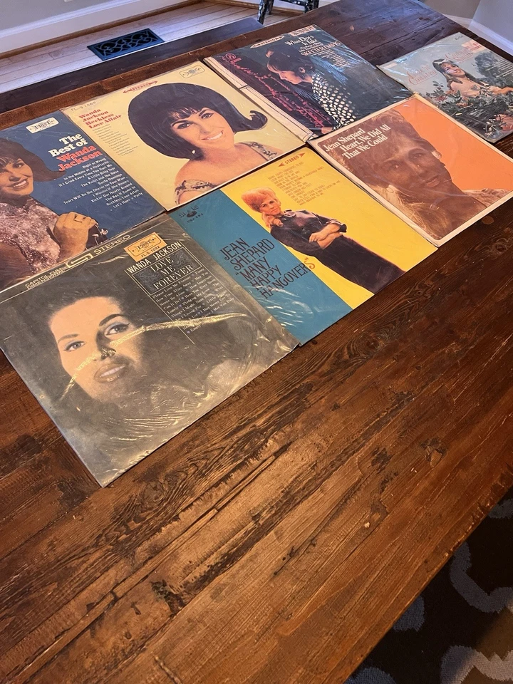 Lot of 7 Vintage Vinyl Country Female Singers Please See Photos for Titles - Imagem 1 de 4