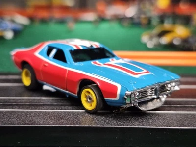 Aurora AFX G+ 1972 Dodge Charger Richard Petty # 43 coche tragamonedas, llantas amarillas, promoción Foto 1 de 4