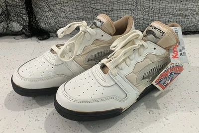 Walter Payton KangaROOS Rasenschuhe Herren Größe 9 Weiß Originalmodell Rarität Neu mit Etikett - Bild 1 von 4