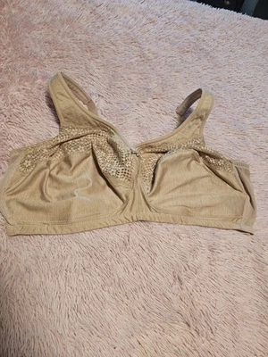 Sujetador deportivo Glamorise talla 46F sin sudor malla sin cables beige inalámbrico  Foto 1 de 4