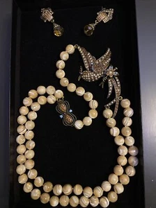 Heidi Daus Soaring Symphony Of Love Bird Necklace & Earring Set Crystals LOVE - Picture 1 of 12