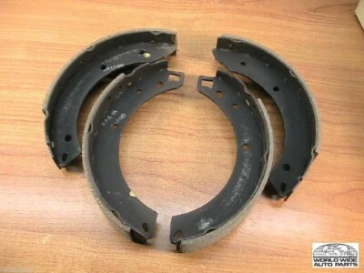 Zapatas de freno traseras Ford Cortina Lotus Capri Sunbeam Alpine V batería 9" 1965-1976 Foto 1 de 4