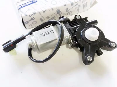 OEM Power Window Motor ASSY Left Ssangyong New Korando (KJ) 01-05  #8810006030 - Image 1 of 4