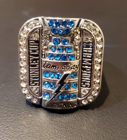 2004 Tampa Bay Lightning Stanley Cup Championship Ring Cover
