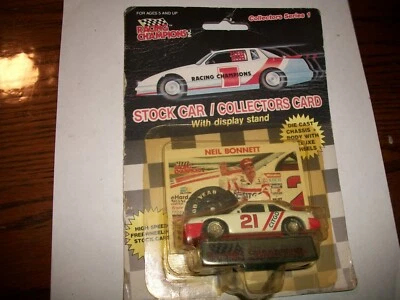 Racing Champions, 1/64 Scala Modellino, 1989 Stock Auto Collectors CARD DISPLAY - Immagine 1 di 4