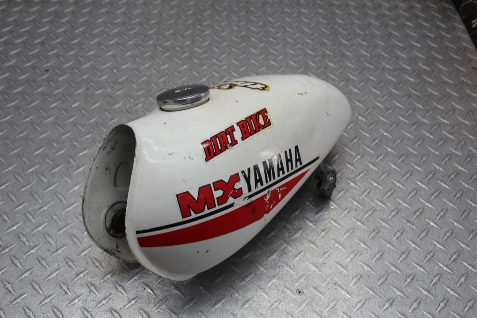 Yamaha MX80 1981 pila de tanque de combustible depósito de gasolina Foto 1 de 4