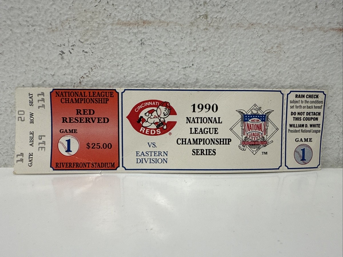 80～90's　Mitchell&Ness　クラシック　ペンダント　ドジャース Cincinnati Reds Baseball 1990 Vintage Sports Memorabilia for