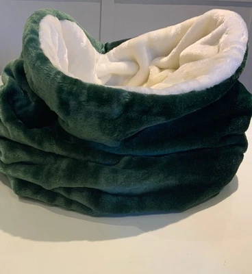 Cama para perro gato, chihuahua bolsa acurrucarse saco de dormir para mascotas casa iglú cueva Foto 1 de 4