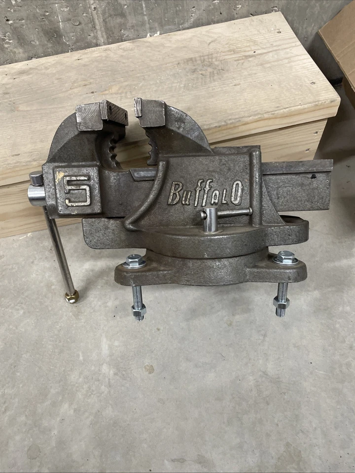 Vintage Buffalo Vice #5/ Opens 7.25 Inch/ Clamping Surface 5.25 Inch - Image 1 of 4