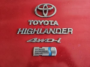 🔥 01-07 Toyota Highlander 4wd Hybrid Emblem Tailgate Logo Badge Set OEM - Picture 1 of 3