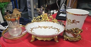 Ceramic And Gold Plated Vintage Elegant Bathroom Set - Picture 1 of 3