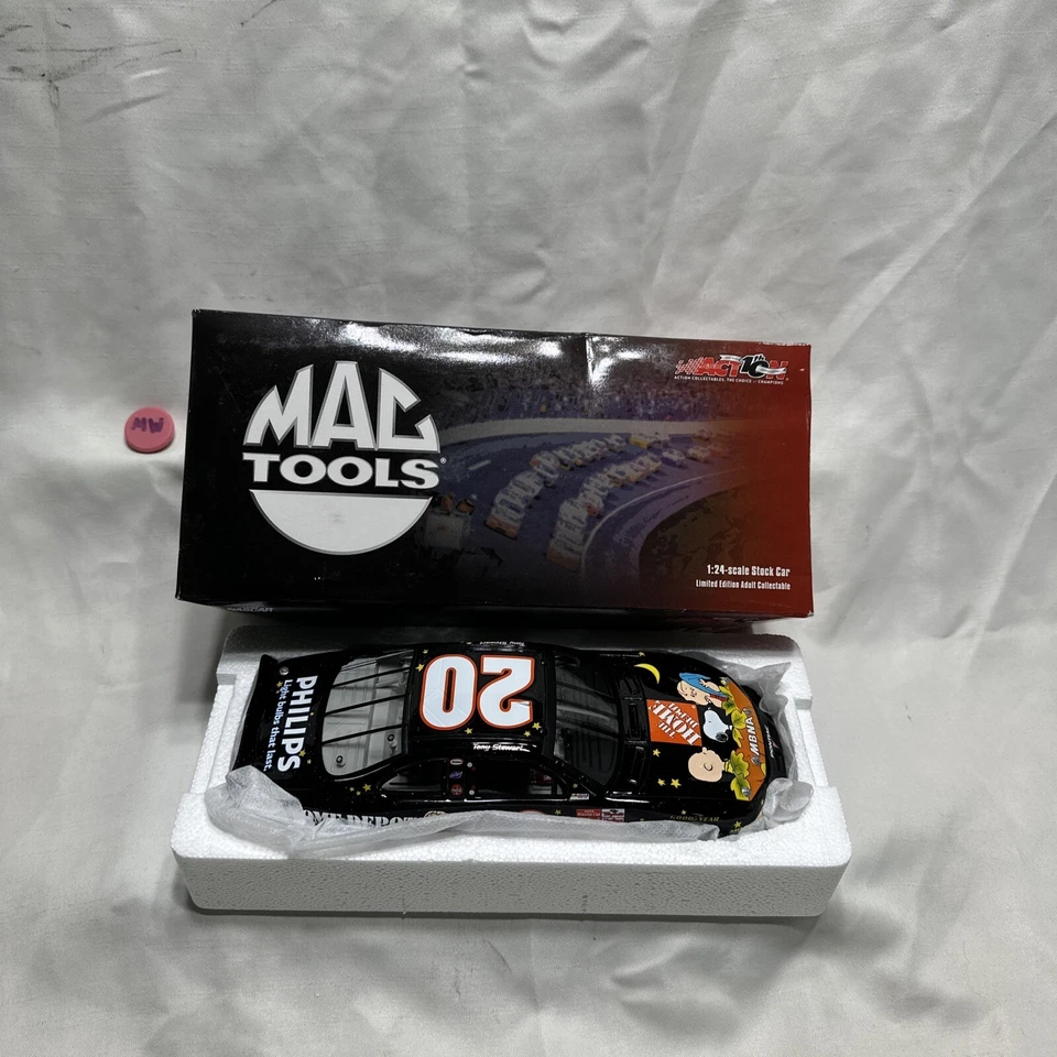 Tony Stewart 2002 en busca de la gran calabaza Pontiac Grand Prix Foto 1 de 1