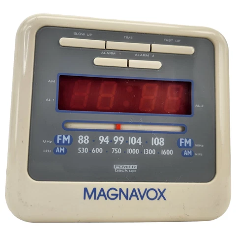 Vintage 1987 Magnavox Cube Clock Radio 2 Alarms Off White D3530 WORKS Cover