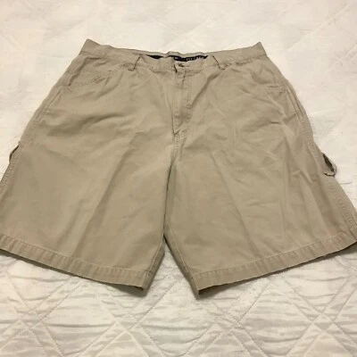 Bermuda cargo cáqui Ivy Crew Classics tamanho 38 - Imagem 1 de 4