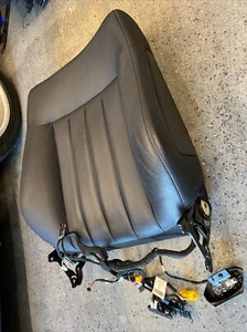 10-16 Mercedes W212 E350 E550 Front Left Side Top Upper Seat Cushion Black OEM - Picture 1 of 12