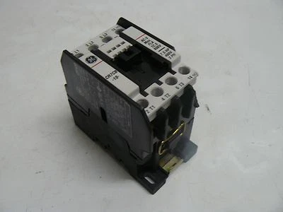 GENERAL ELECTRIC CR7CB 25AMP CONTACTOR - Image 1 of 4