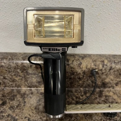 **** KAKO Elite III 相机闪光灯 带附件栏 **** — 第 1/4 张图片