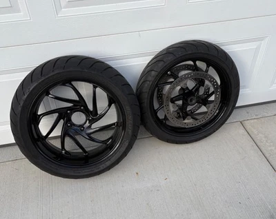 ** BMW K1600 GTL 2018 llantas delanteras y traseras + sensores TPMS y rotores delanteros + anillo ABS Foto 1 de 4