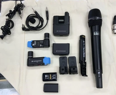Sennheiser AVX ME2/MD42 Wireless Digital System W/ Lavaliere & MD42 Microphone - Image 1 of 4