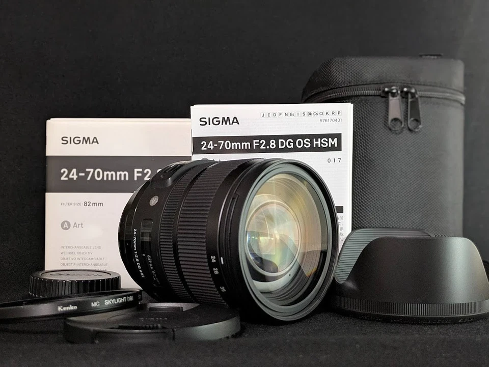 Sigma 24-70mm f/2.8 DG OS HSM Art 017 Lens Canon EF - As-Is w/Box - Japan - image 1 of 4
