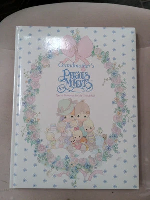 Libro bebé Grandmother’s Precious Moments, álbum de recortes, sin usar, vintage Foto 1 de 4