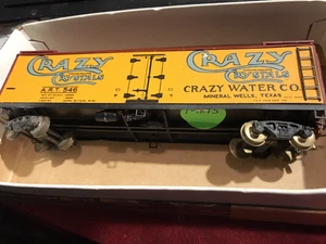 Ho Scale METAL ART 546 Crazy Crystals Water Company Box Car ACX Vintage - Picture 1 of 12