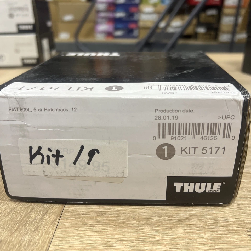 Kit de ajuste de portaequipajes de techo/abrazadera de borde Thule 5171 Evo negro para Fiat 500L KIT19 de 5 puertas Foto 1 de 4