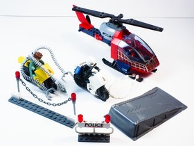 LEGO 4858 Doc Ock's Crime Spree (Complete with Instructions)