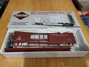 HO Proto 2000 50' Automobile Boxcar w End Doors Lehigh Valley 21025 8516 - Picture 1 of 2