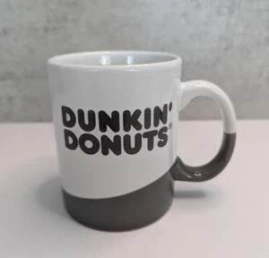 2017 Dunkin' Donuts 16 oz Ceramic Coffee Mug/Cup Gray Wave & White - Picture 1 of 6