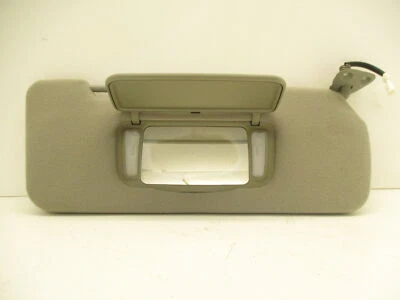 Nuevo parasol OEM Lexus 1999-2001 ES300 iluminado 74310-0W022-G0 diestro verde salvia Foto 1 de 4