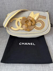 CHANEL No5. Camellia Handbag Purse with Dust Bag - Picture 1 of 10