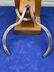 Antique Bemis & Call Co. Caliper ~ 10 3/8" Max Open Gap, 8 1/2"L Works Properly - Bild 1 von 11