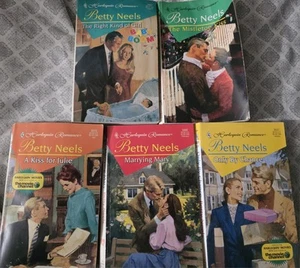 1996-97 Betty Neels Harlequin Romance Novels, Lot of 5 - Picture 1 of 2