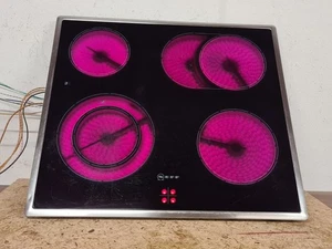 Neff Glaskeramikkochfeld Ceran® Kochfeld 57,5 x 51,7 cm Typ: EKT730N *151025/05* - Bild 1 von 10