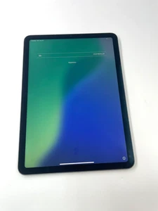 Defective Apple iPad Air (5th Generation) 256GB, Wi-Fi, 10.9 in - Gray - READ - Picture 1 of 3