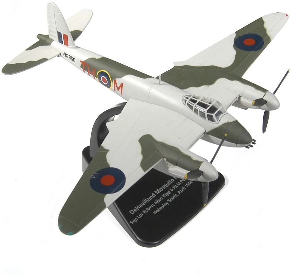 De HAVILLAND MOSQUITO FB MkVI - HOLMSLEY SOUTH 1944  - 1:72  - OXFORD AC014 - Image 1 of 1