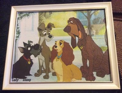 Impresión litográfica vintage de Disney LADY & THE TRAMP sobre cartón - enmarcada Foto 1 de 4