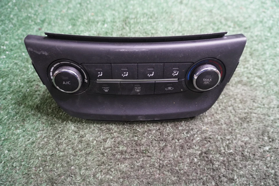 Nissan Sentra 2015 2016 2017 2018 2019 clima temperatura control de aire acondicionado OEM 275004AT2A Foto 1 de 3