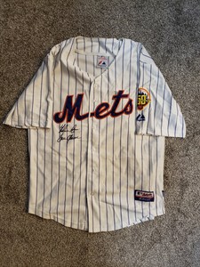 tom seaver autographed jersey