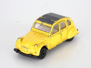 Maisto Citroen 2CV Yellow Collectible Toy Car Vintage Diecast Model - Picture 1 of 11