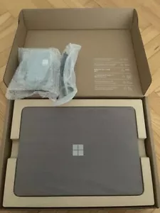 Microsoft Surface Laptop Studio 14,4" I7 11gen/32GB Ram/2TB SSD/GPU RTX A2000 - Foto 1 di 6
