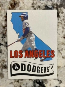 Topps Montgomery 582 2021 Juego de 2 tarjetas Los Angeles Dodgers Mookie Betts #1 - Imagen 1 de 1