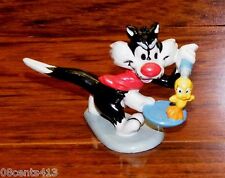 Warner Brothers Applause 1988 Sylvester Holding Tweety Bird Pvc Figure