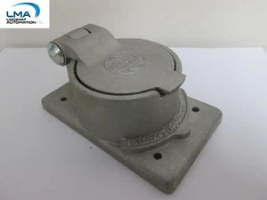 HUBBELL HBL7382 CAST ALUMINUM RECEPTACLE LIFT COVER PLATE ***NEW - Picture 1 of 2