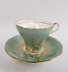 Tazza da tè e piattino vintage AYNSLEY Inghilterra acqua con design ORO osso Cina - Foto 1 di 9