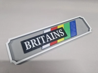 SIMPLY MODELS Britains Toys Tractor 330mm Wall Plaque 3D Shop Display, Collectors Display